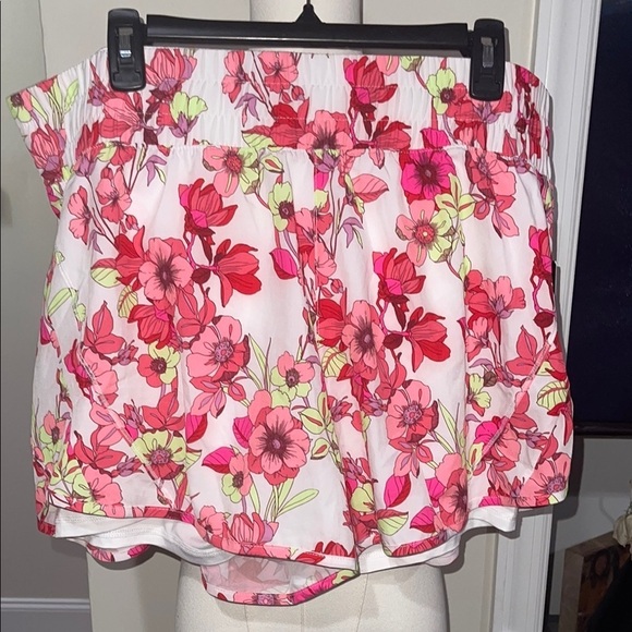 Avia Pants - Floral Women's Shorts - Pink and Green